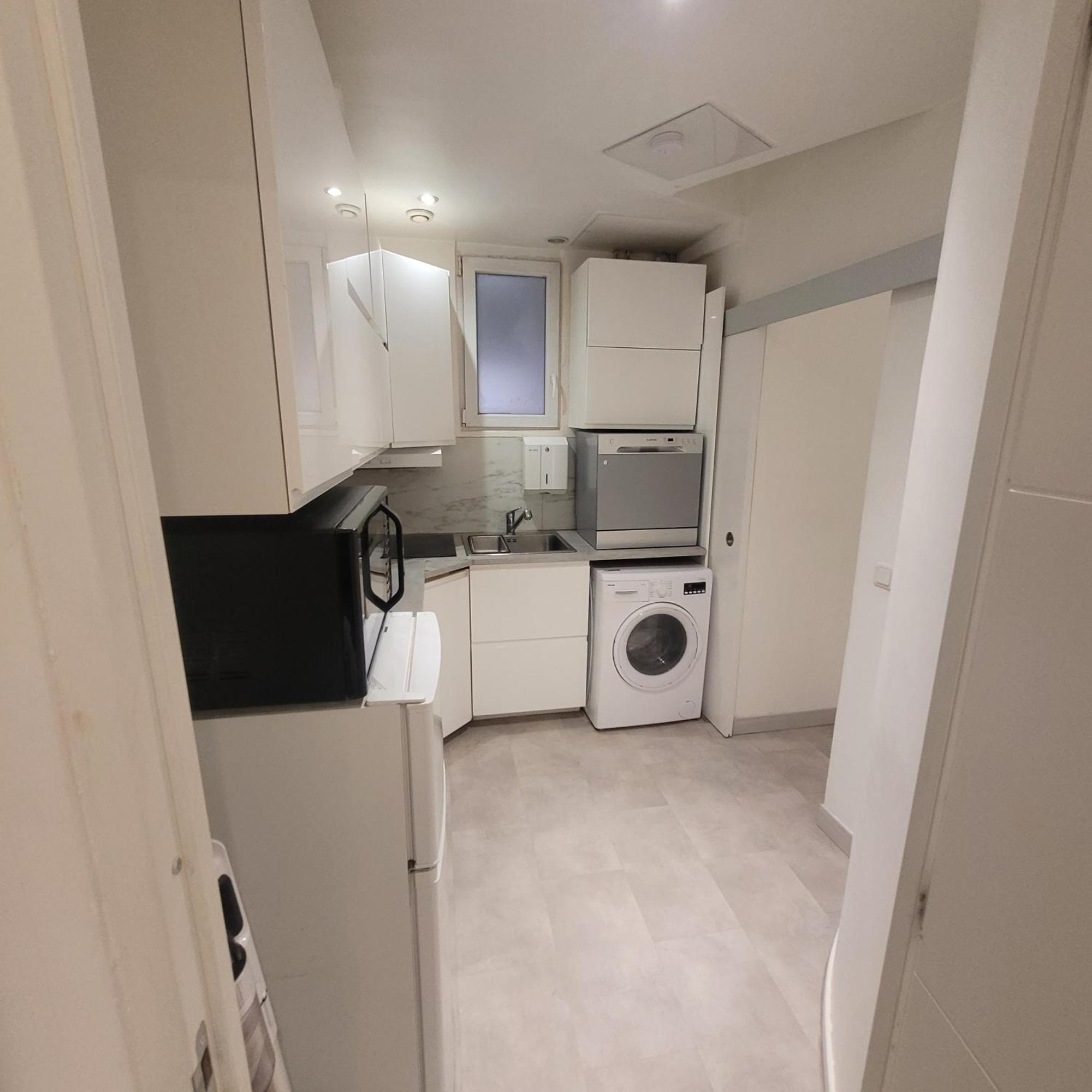 Bel Appartement Champs Elysees Avec 2 Chambres Paris Bagian luar foto